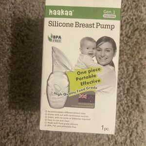 Haakaa Silicone Breast Pump